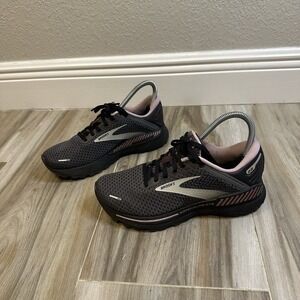 Brooks  Adrenaline GTS 22 Road-Running Shoes Size 8M‎ Black Pearl Sneakers